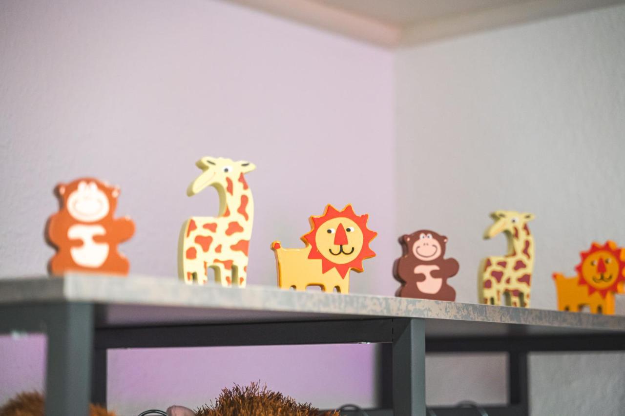 Das Crazy Monkey Loft Mit 100Qm & Summerlounge Apartamento Estugarda Exterior foto